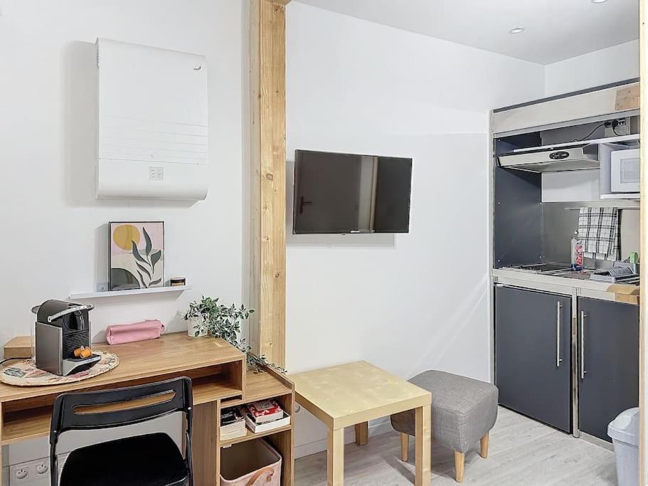 Opale - Centre Historique - Proche Gare - Calme Apartment Rennes